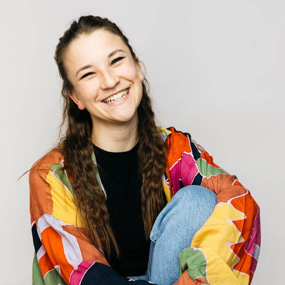 Gesang- und Tanzlehrerin - Laura Barthel Gesang- und Tanzunterricht - Musikschule Wien